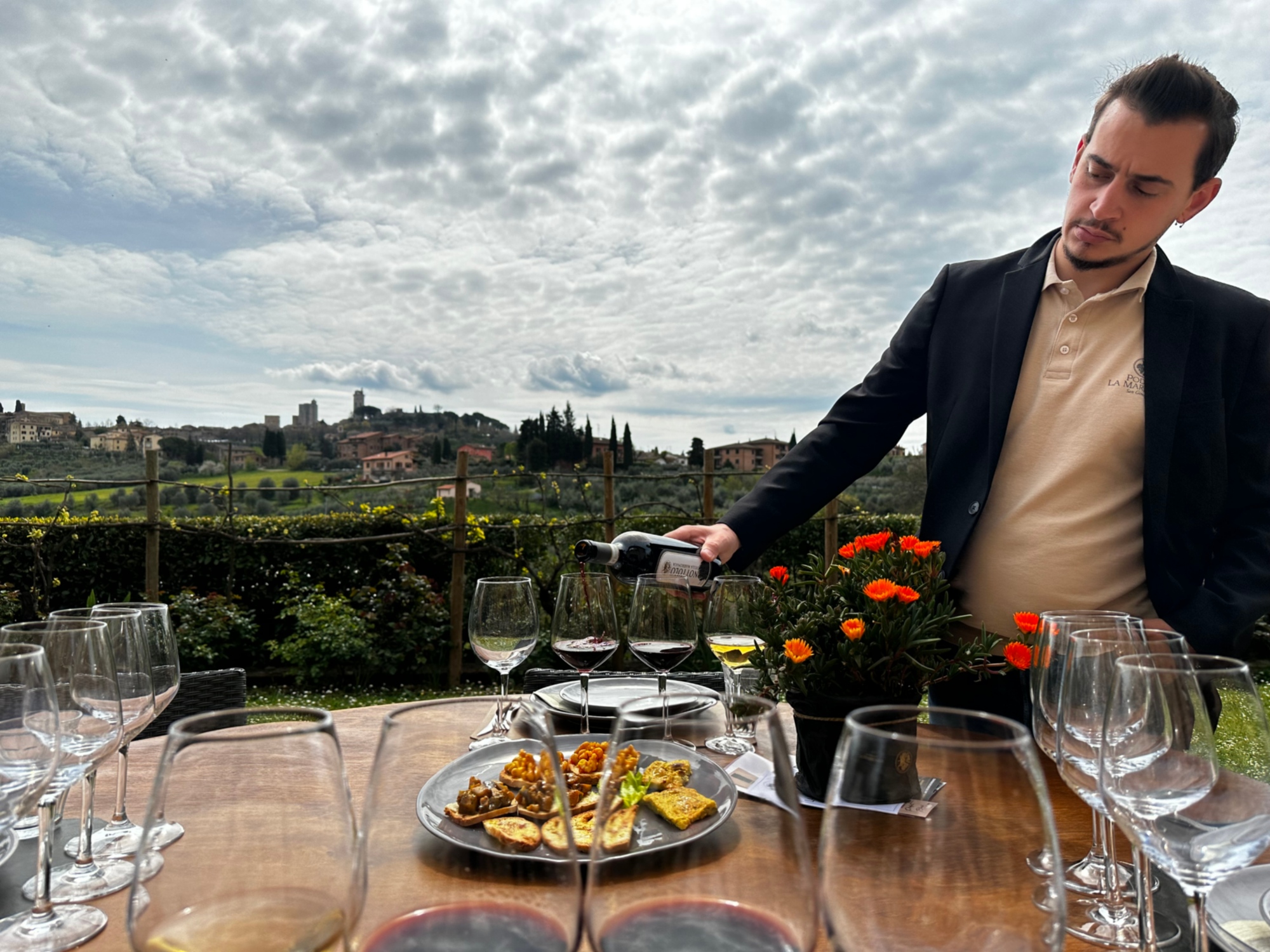 Degustazione di vino e olio biodinamico a San Gimignano