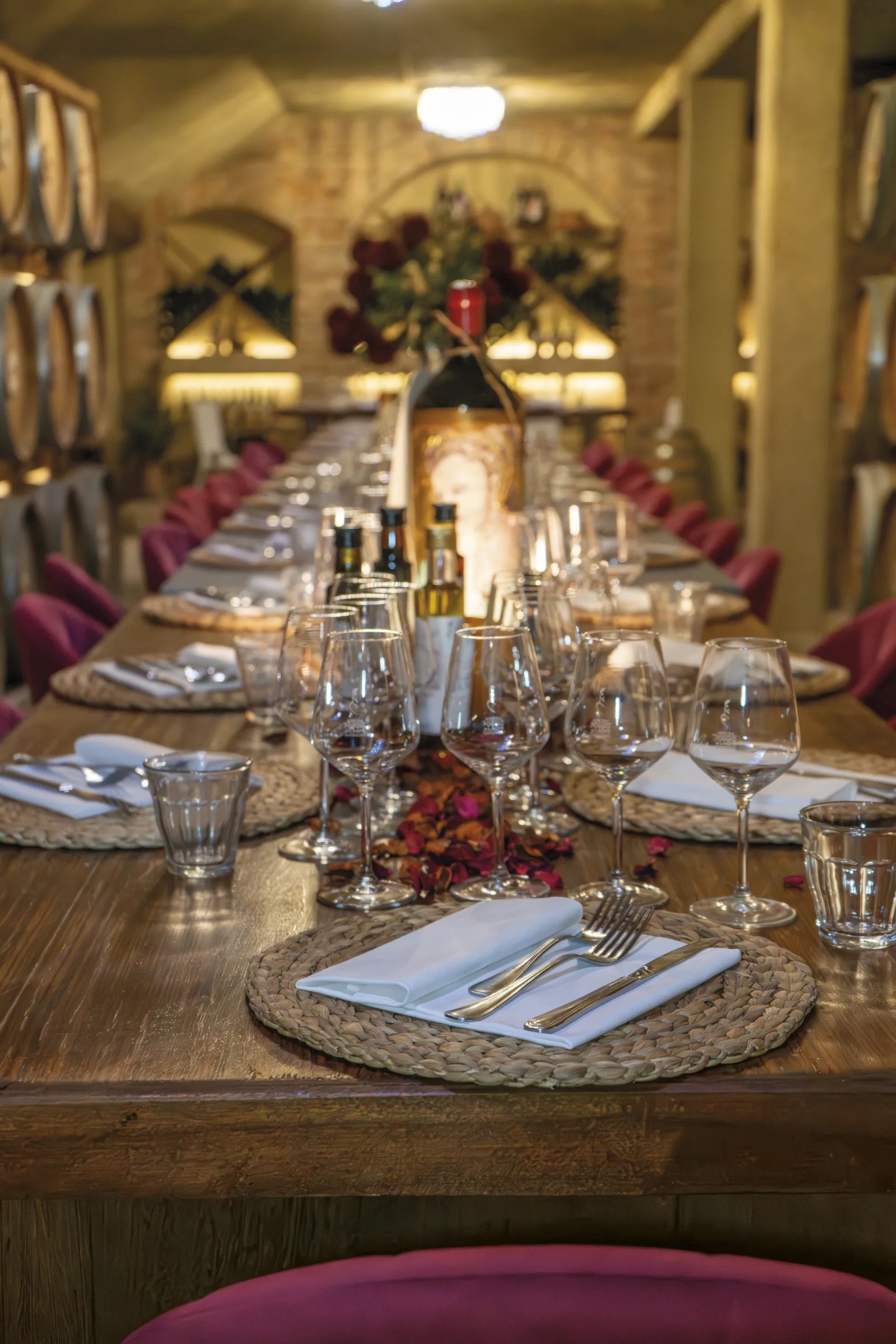 Cena con degustazione di vini presso cantina Poggio ai Laghi