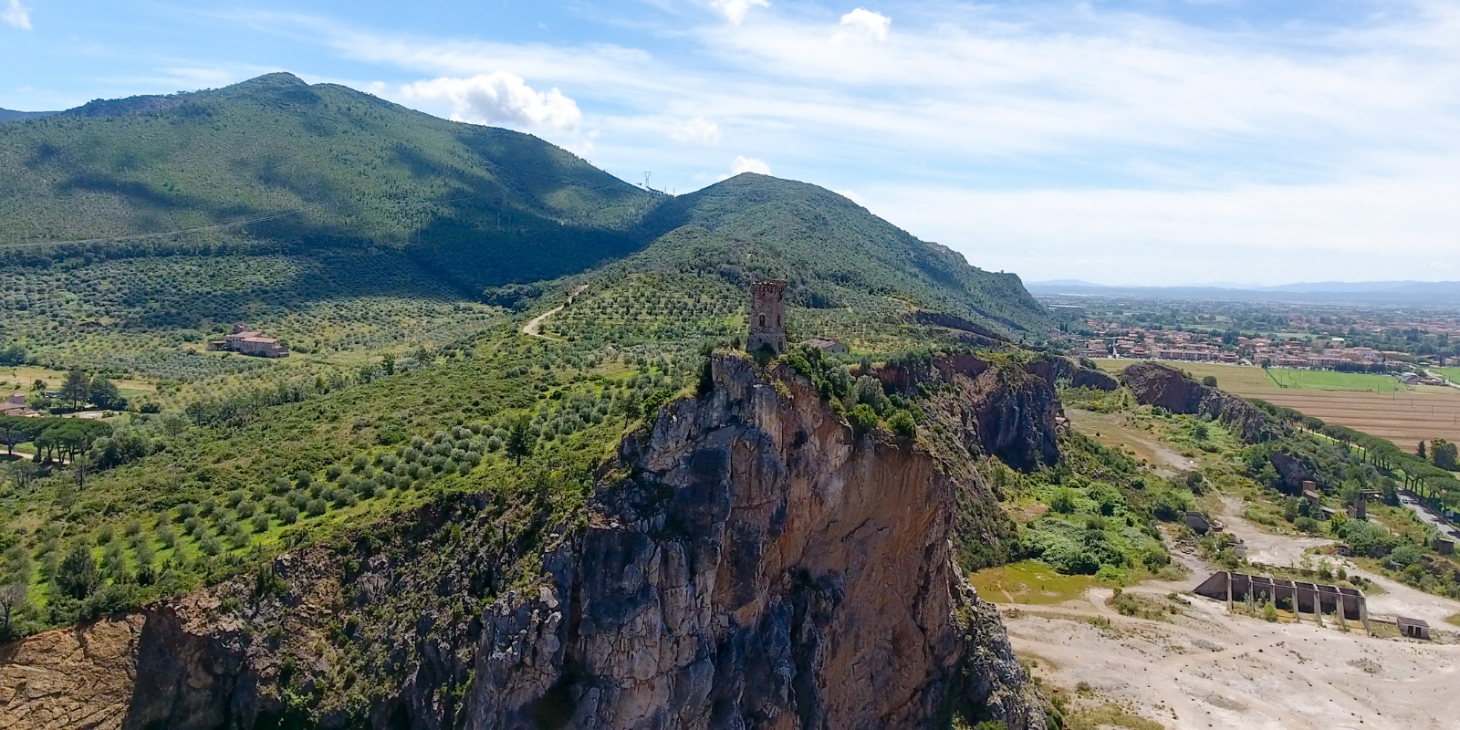 Tour de Caprona -Vicopisano