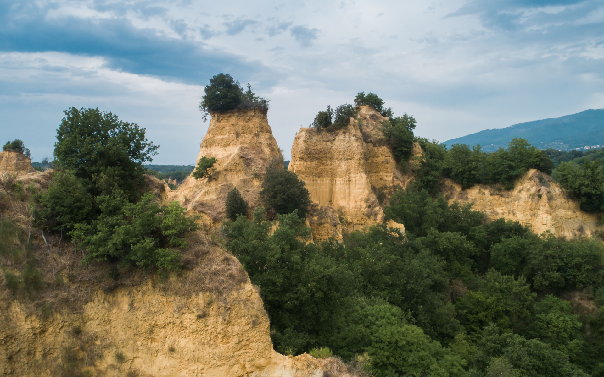 Les Balze du Valdarno