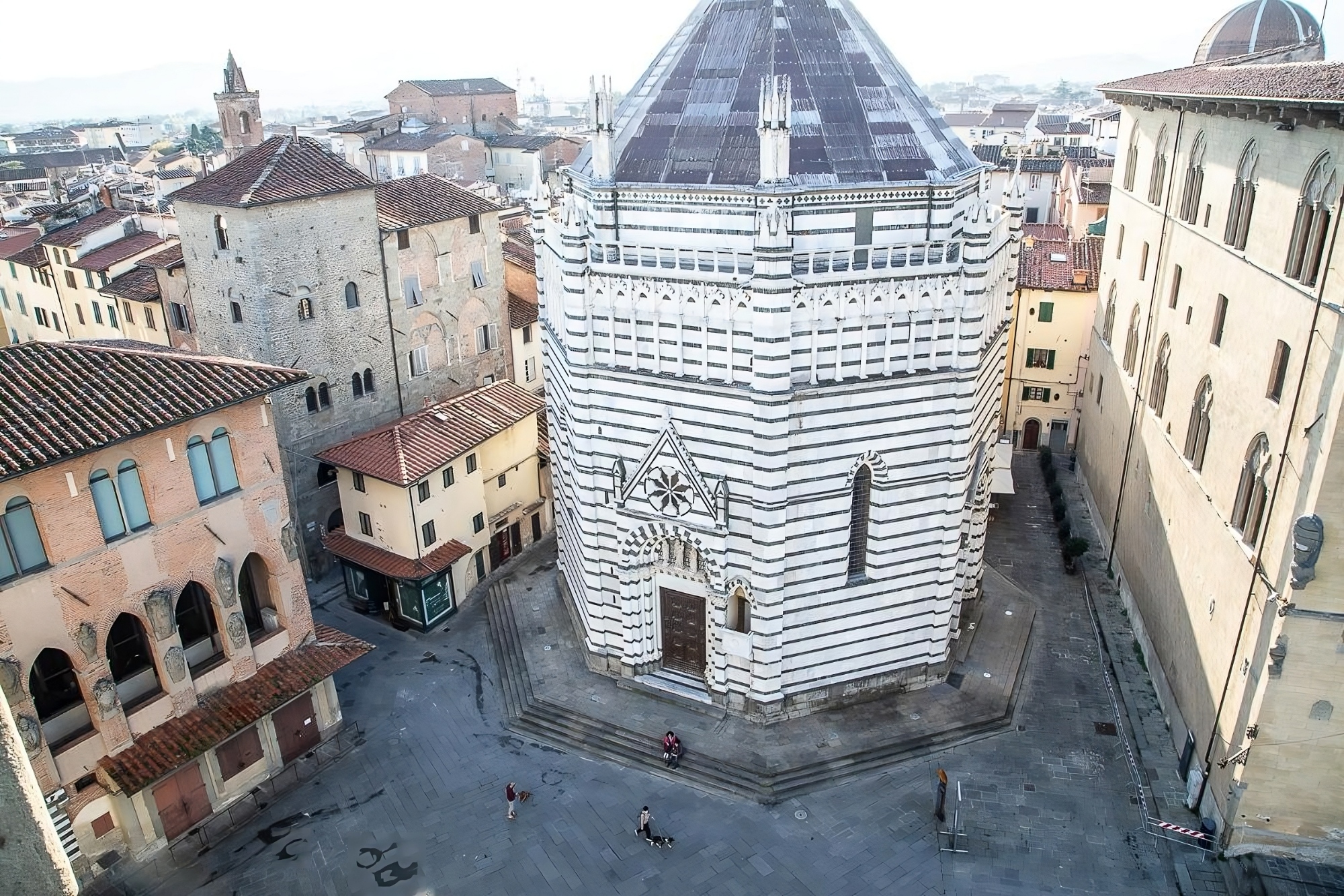 Baptistère de San Giovanni in Corte