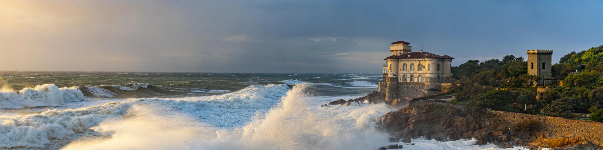 Calafuria mer et château de boccale
