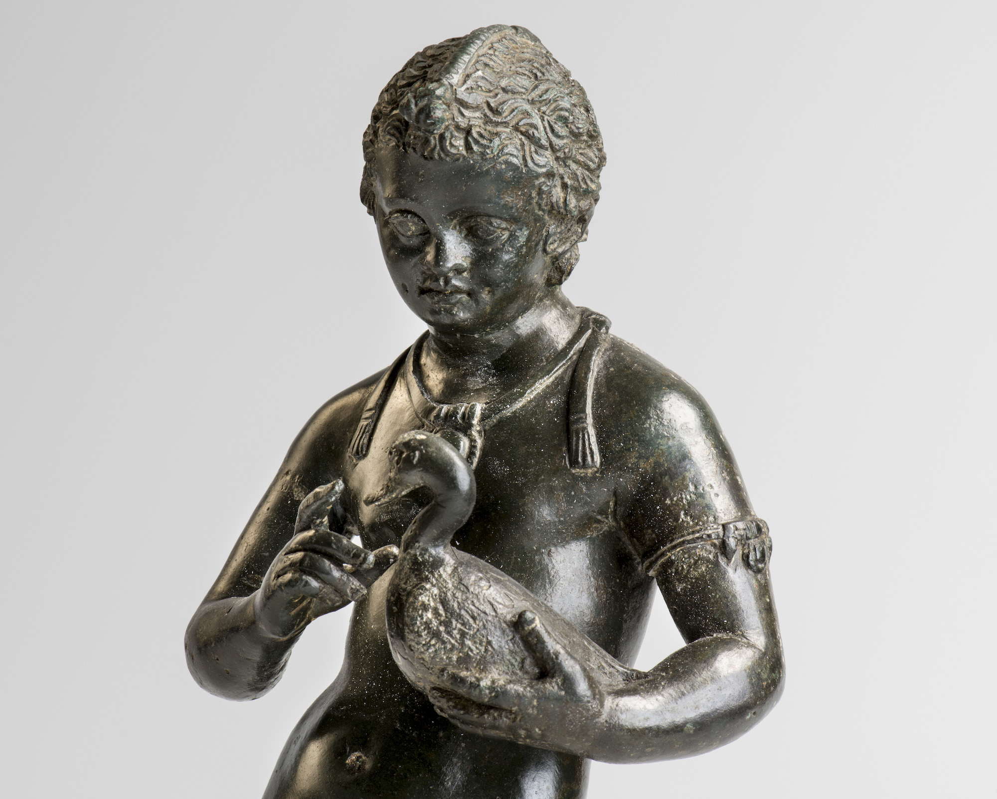 Bronze étrusque « Garçon à l’oie »