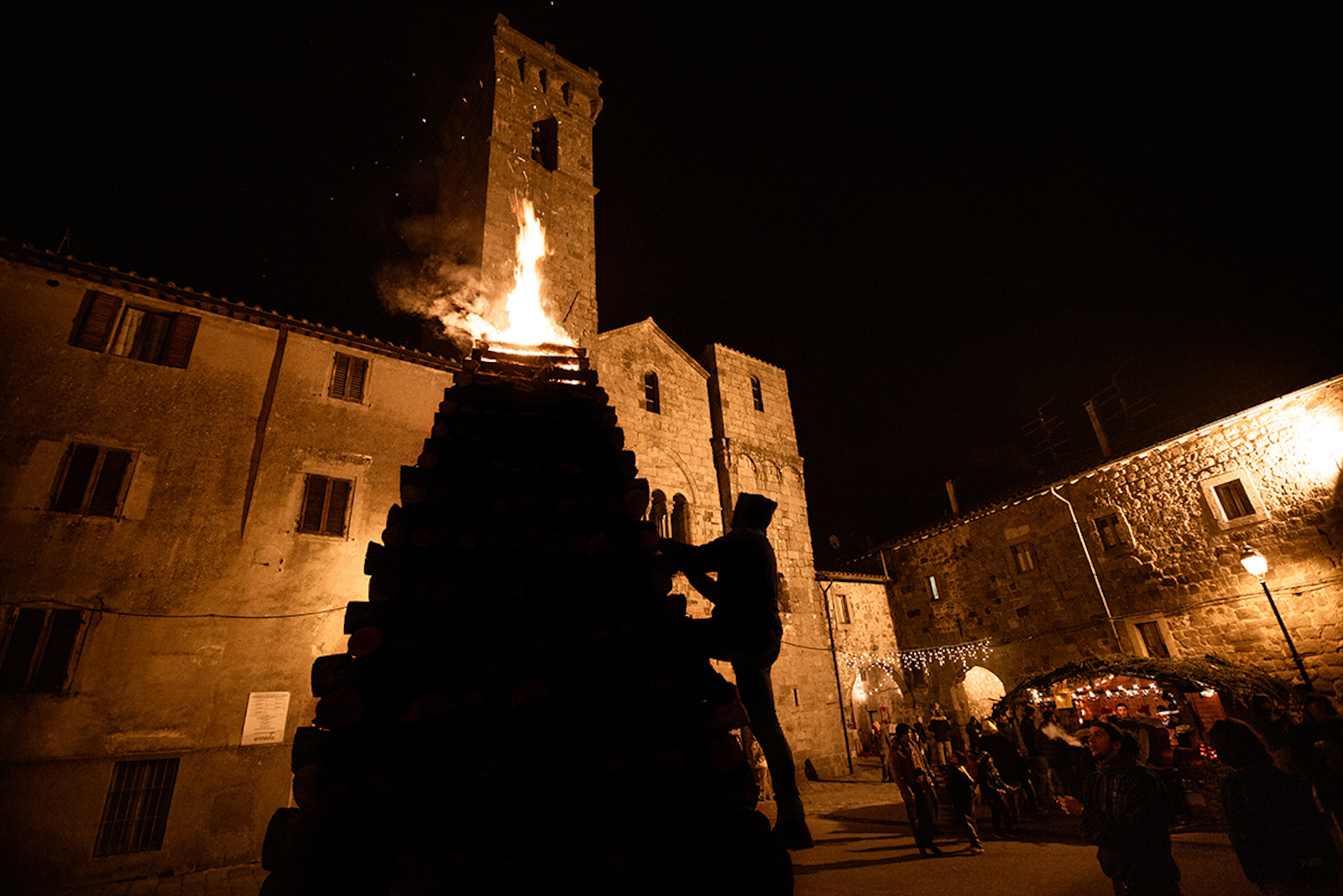 Torches de San Salvatore