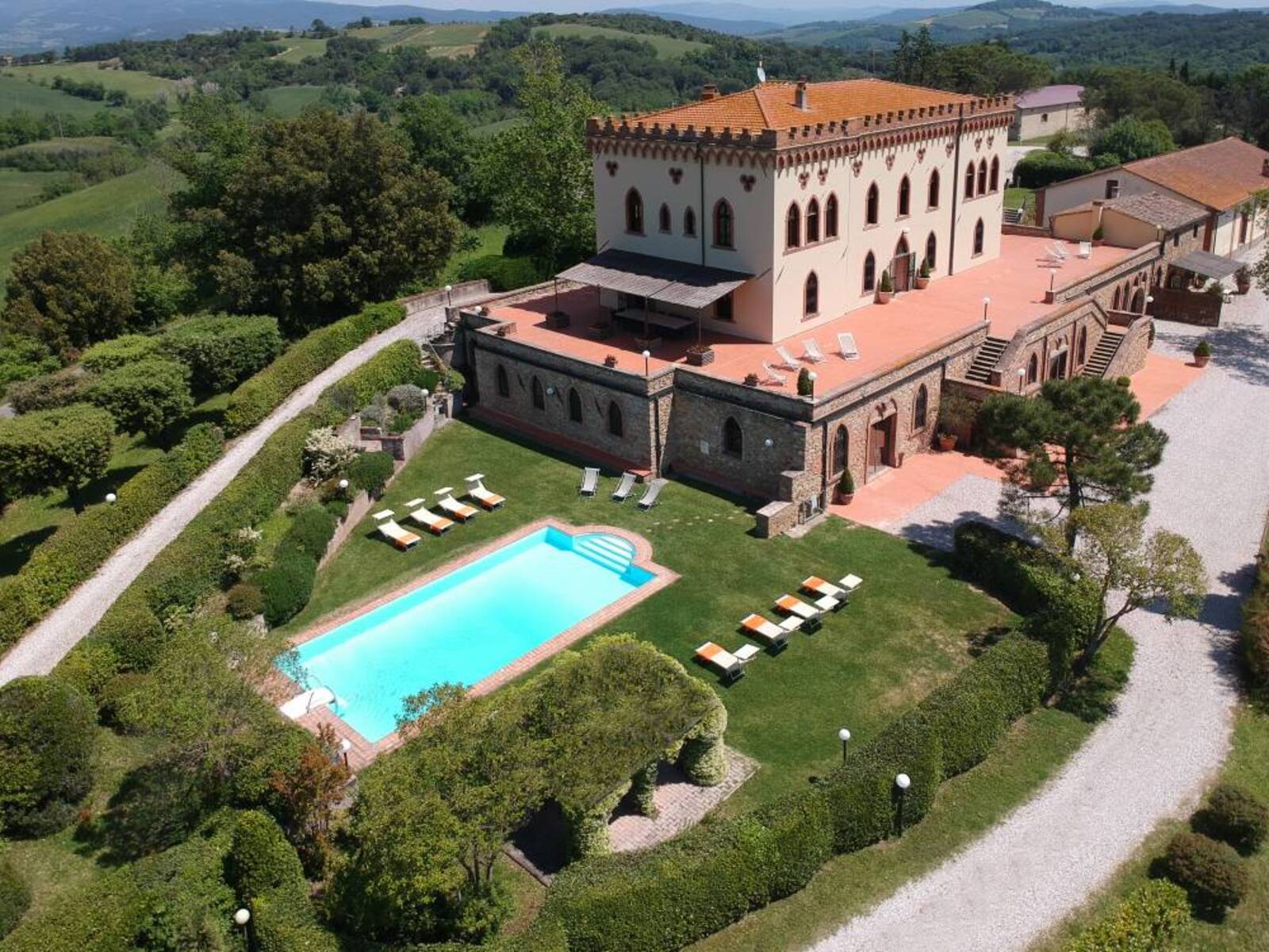 Soggiorno ville con piscina tenuta ricrio