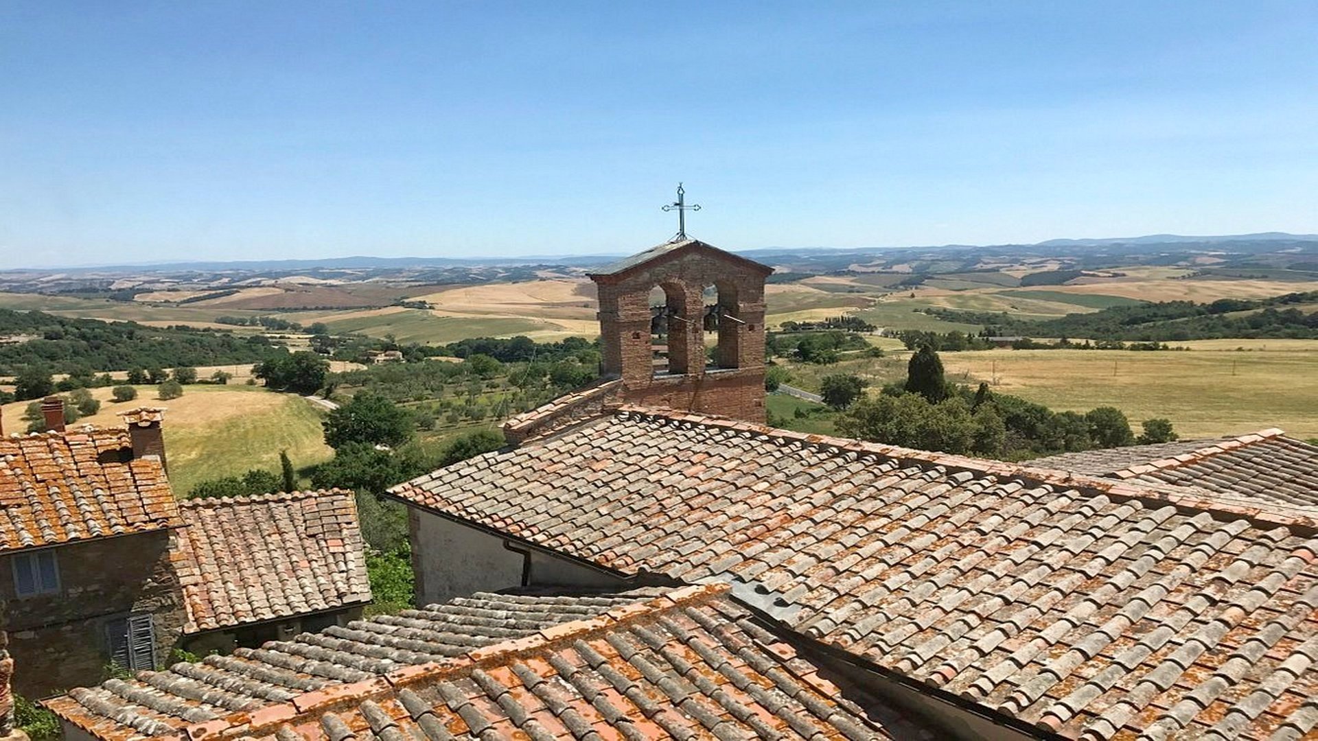 Alla scoperta degli spettacolari paesaggi archeominerari della Valle del Crevole