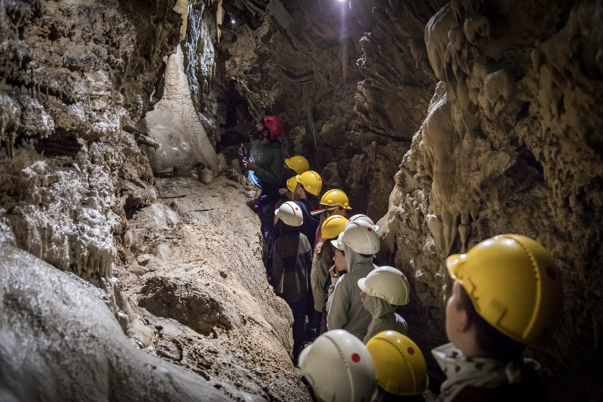 Geo-Archeo-Adventure Park des Grottes d'Equi