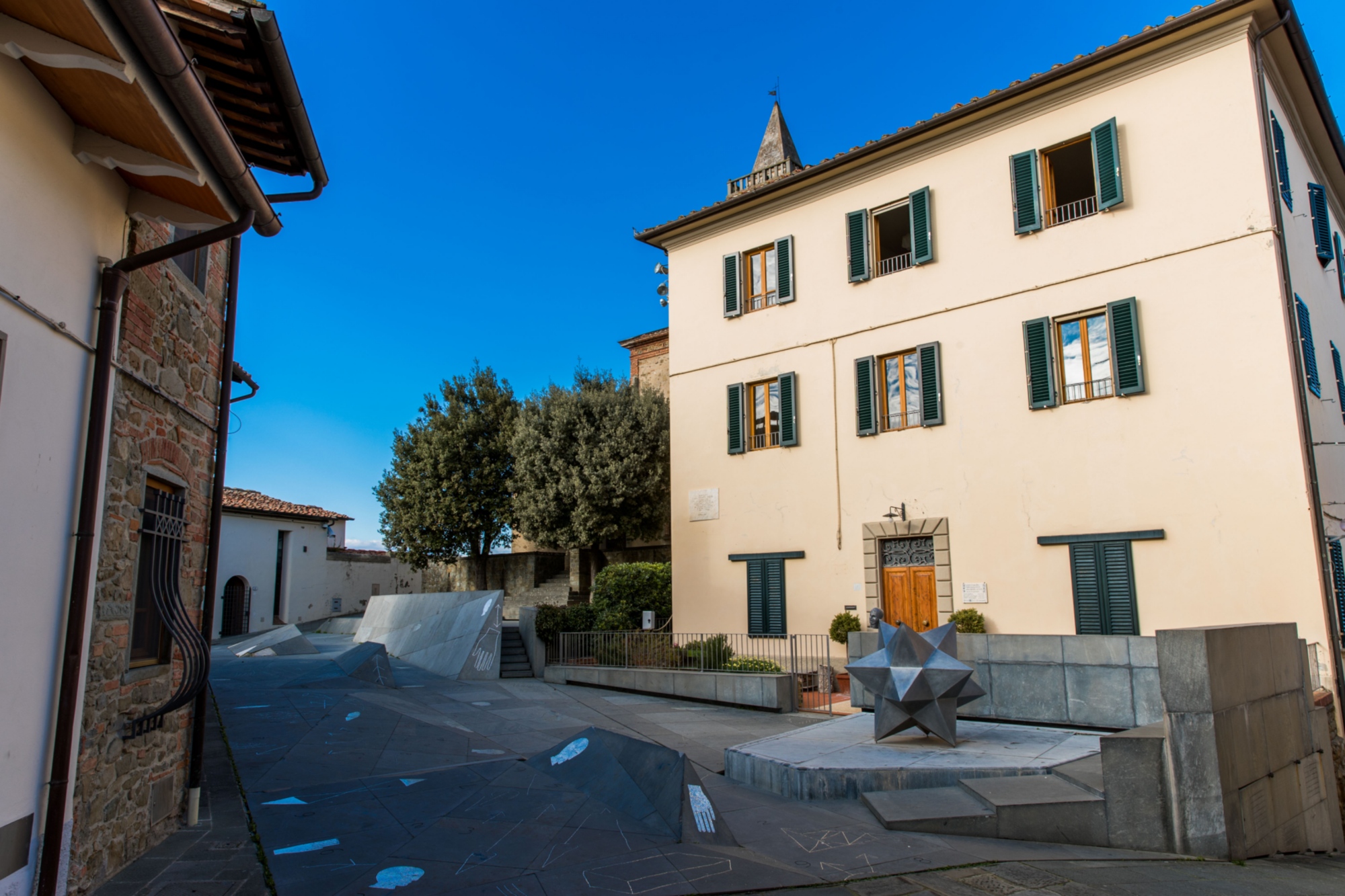 Piazza dei Guidi à Vinci