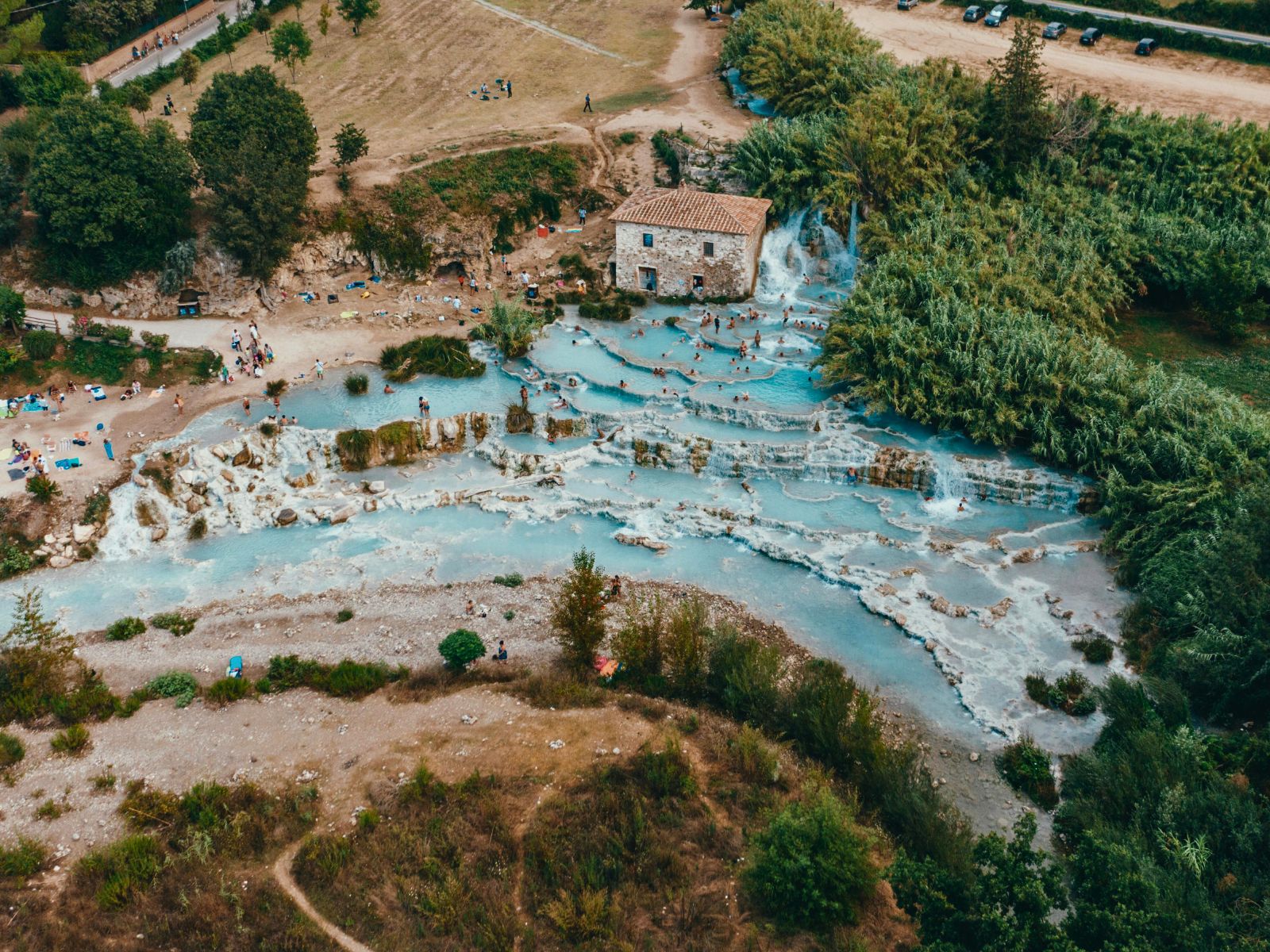 Cascate del Mulino, Monteriggioni, Pitigliano e degustazione