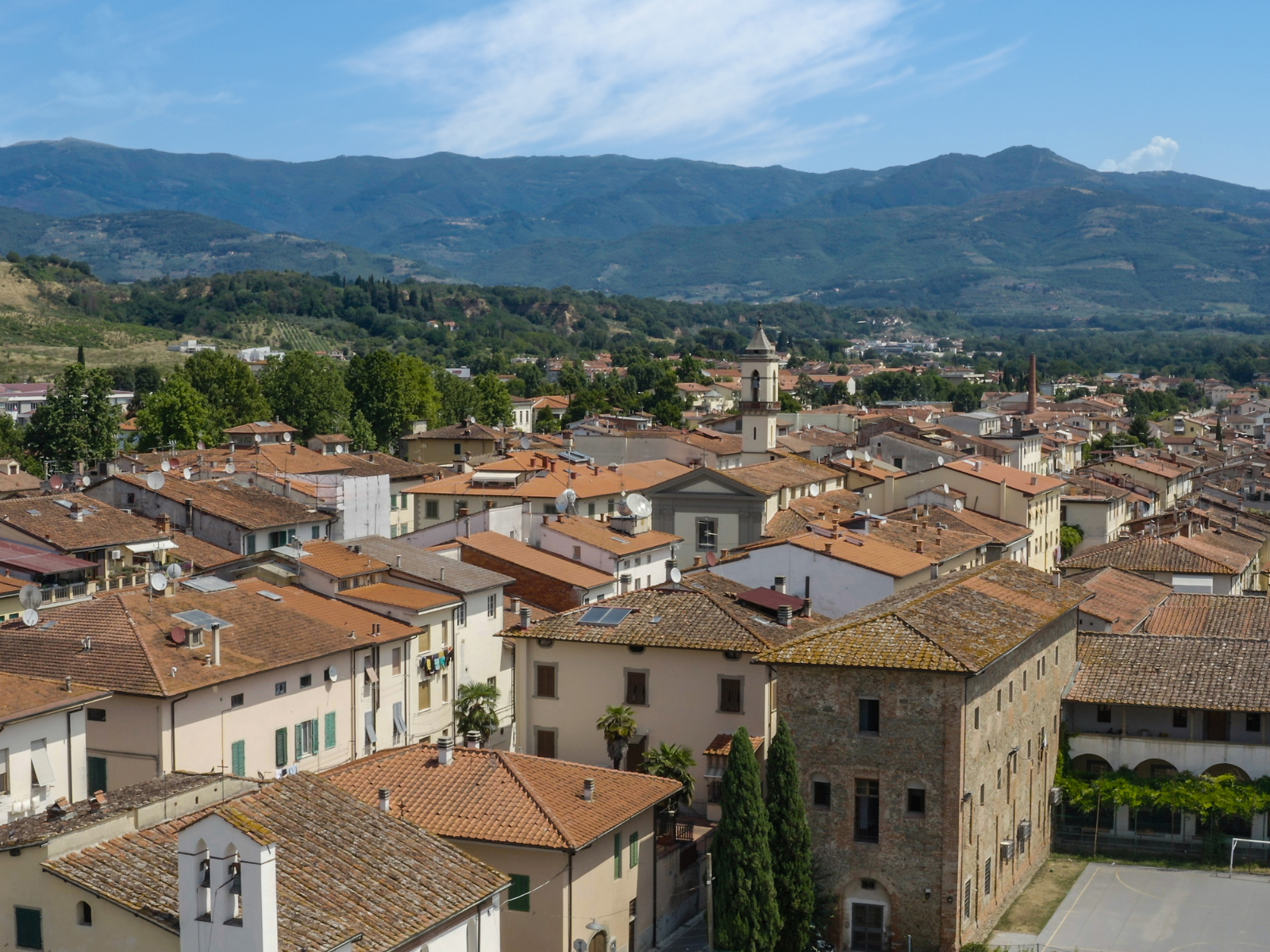 Vue aérienne de Terranuova Bracciolini