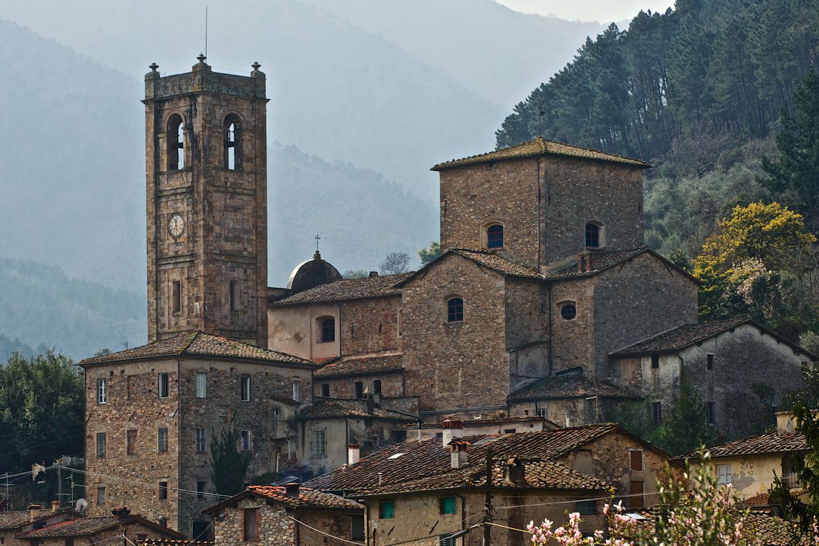 Il Borgo delle Camelie (le village des camélias)