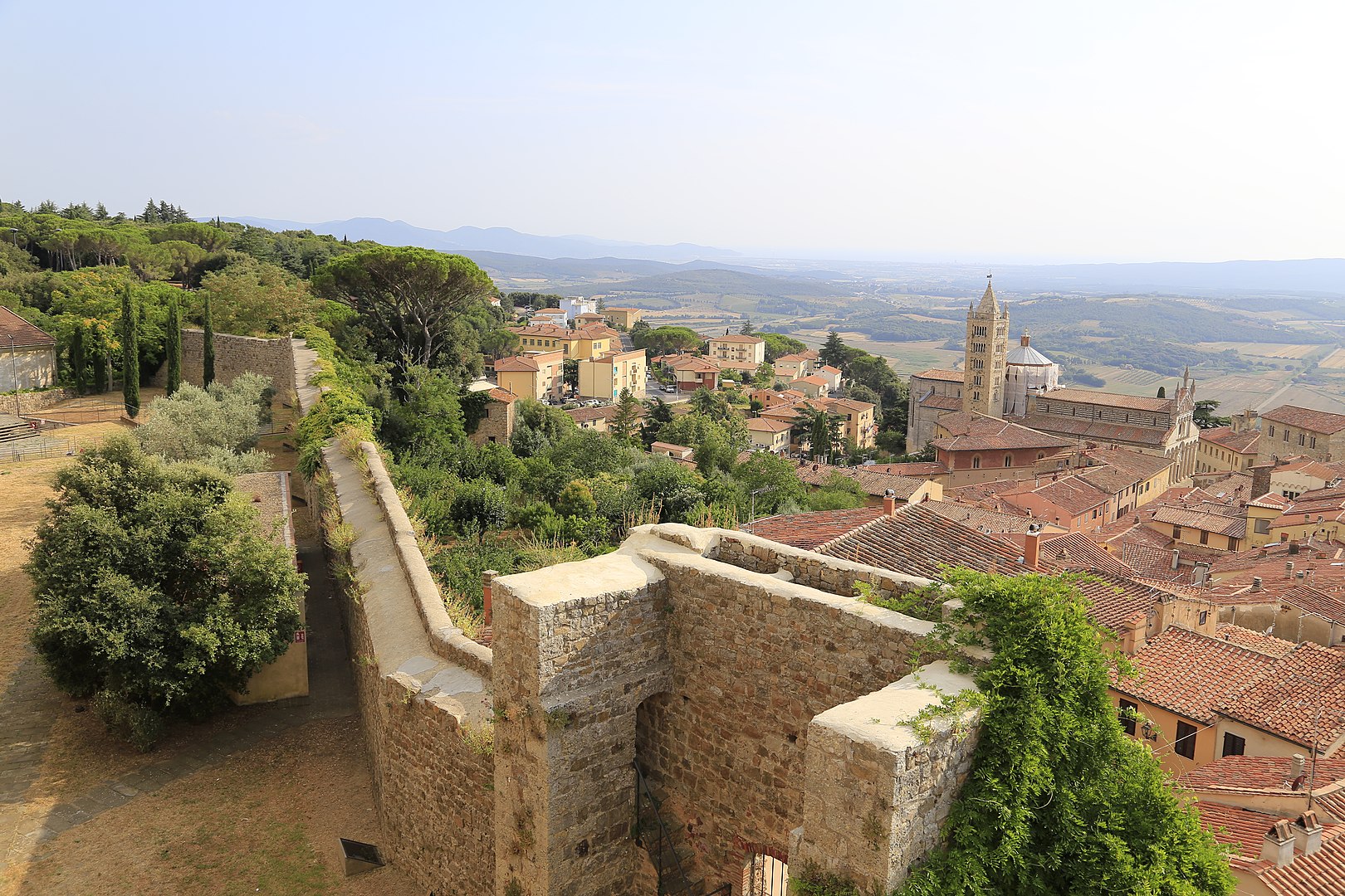 Vue de la Tour du Chandelier