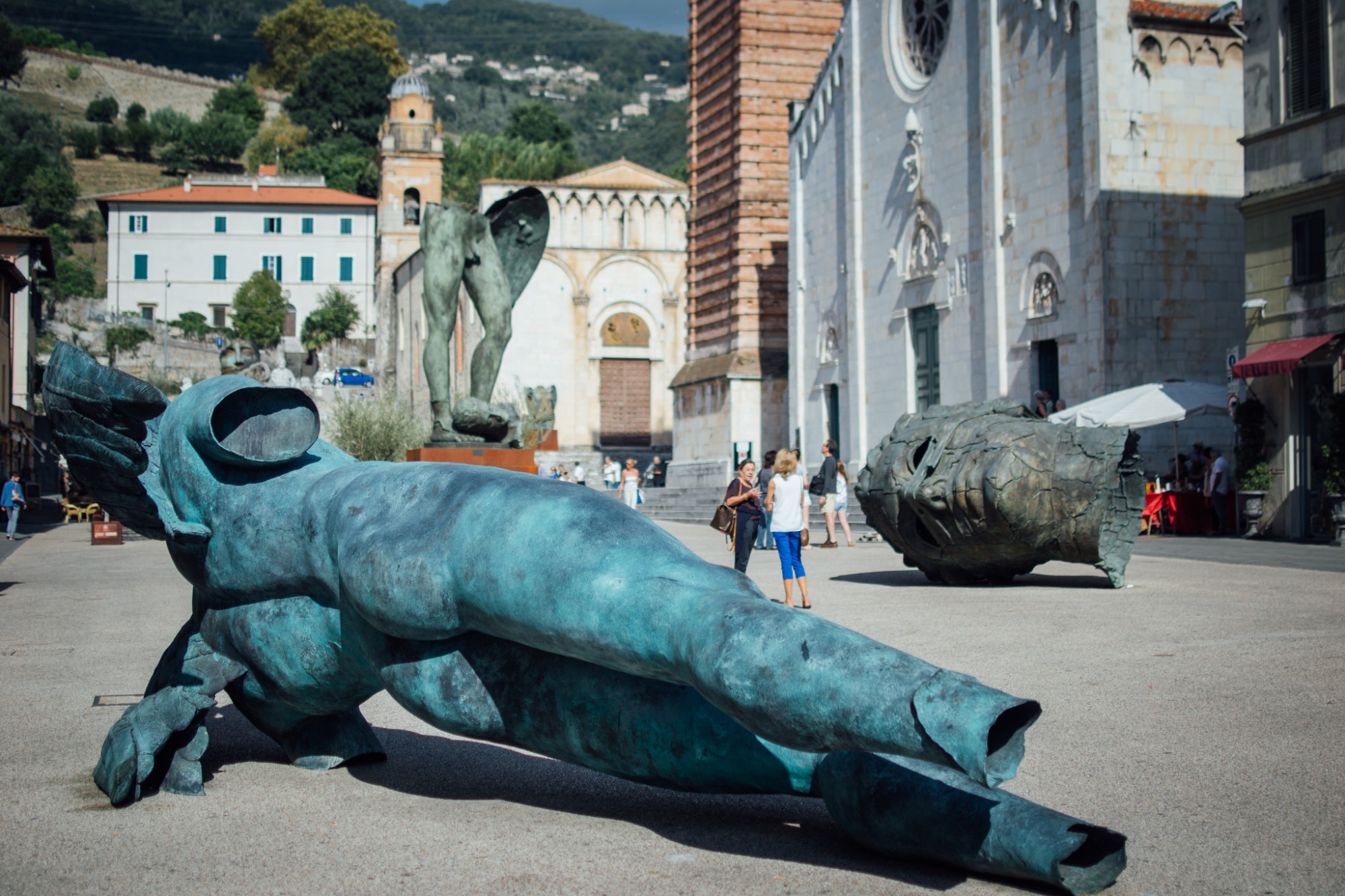 Œuvres d'art sur la Piazza Duomo