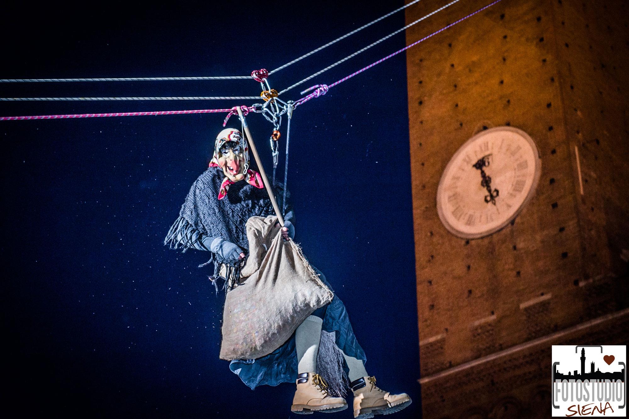 Befana volante à Sienne