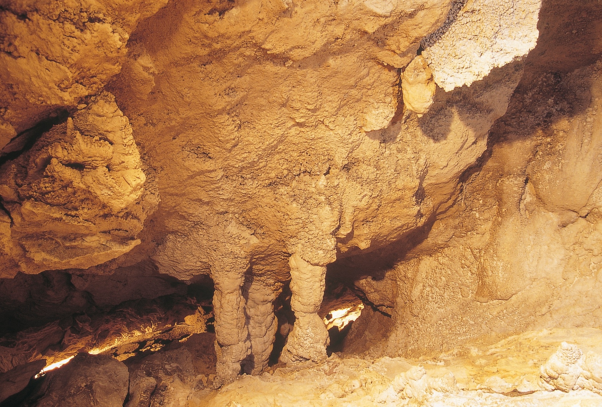 Grottes d'Equi Terme, Alpes Apuanes