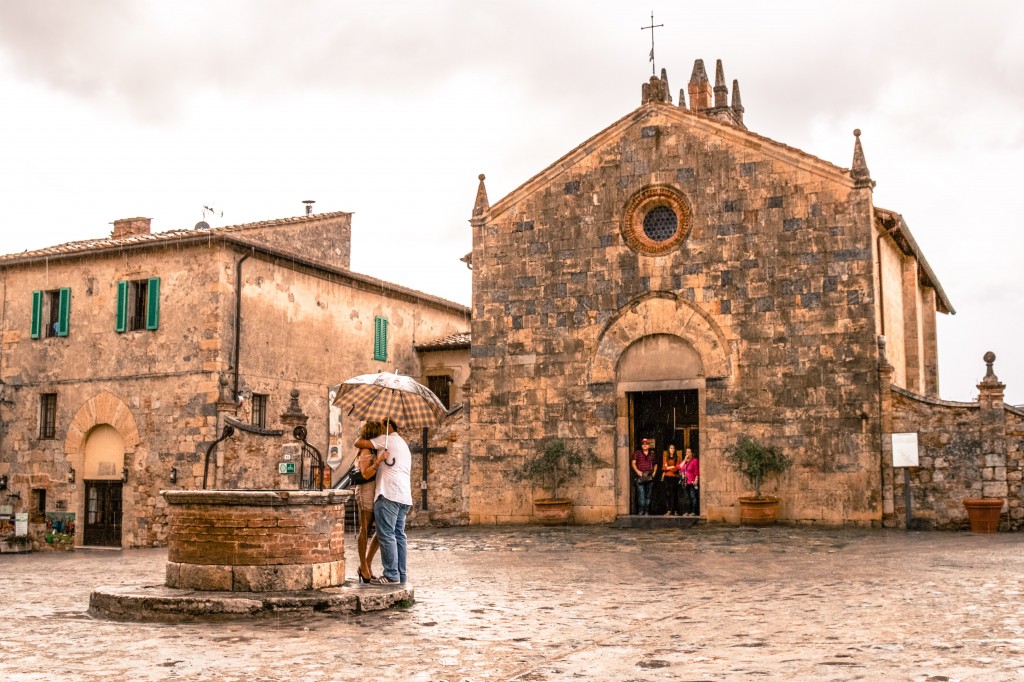 La place centrale de Monteriggioni