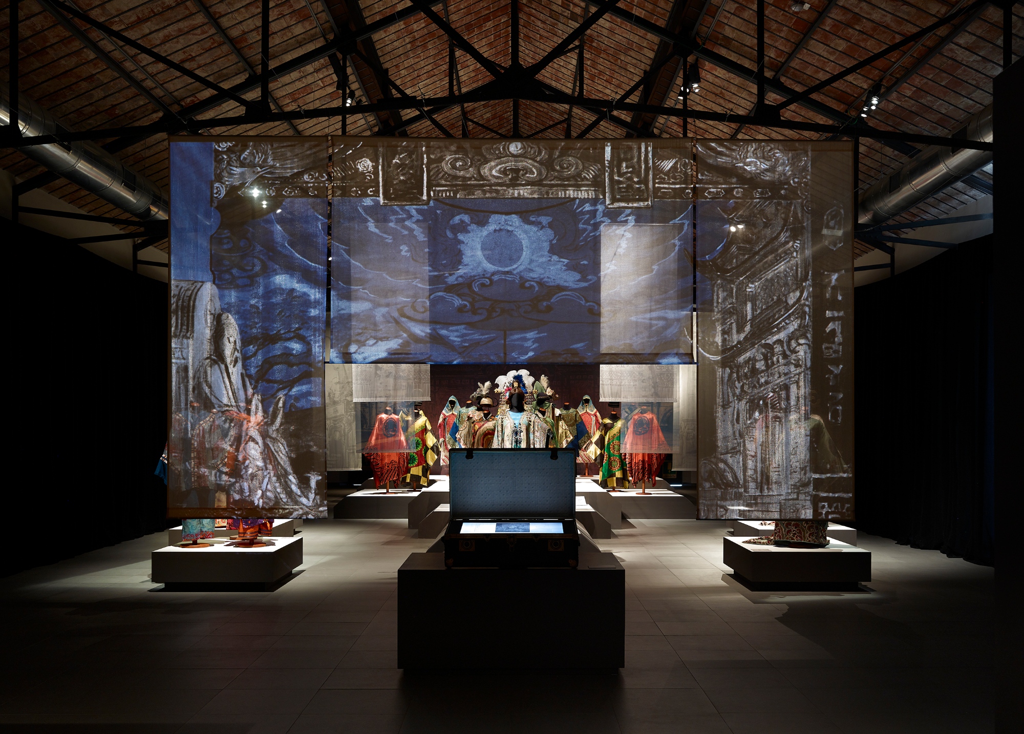 La salle des expositions temporaires du musée du textile