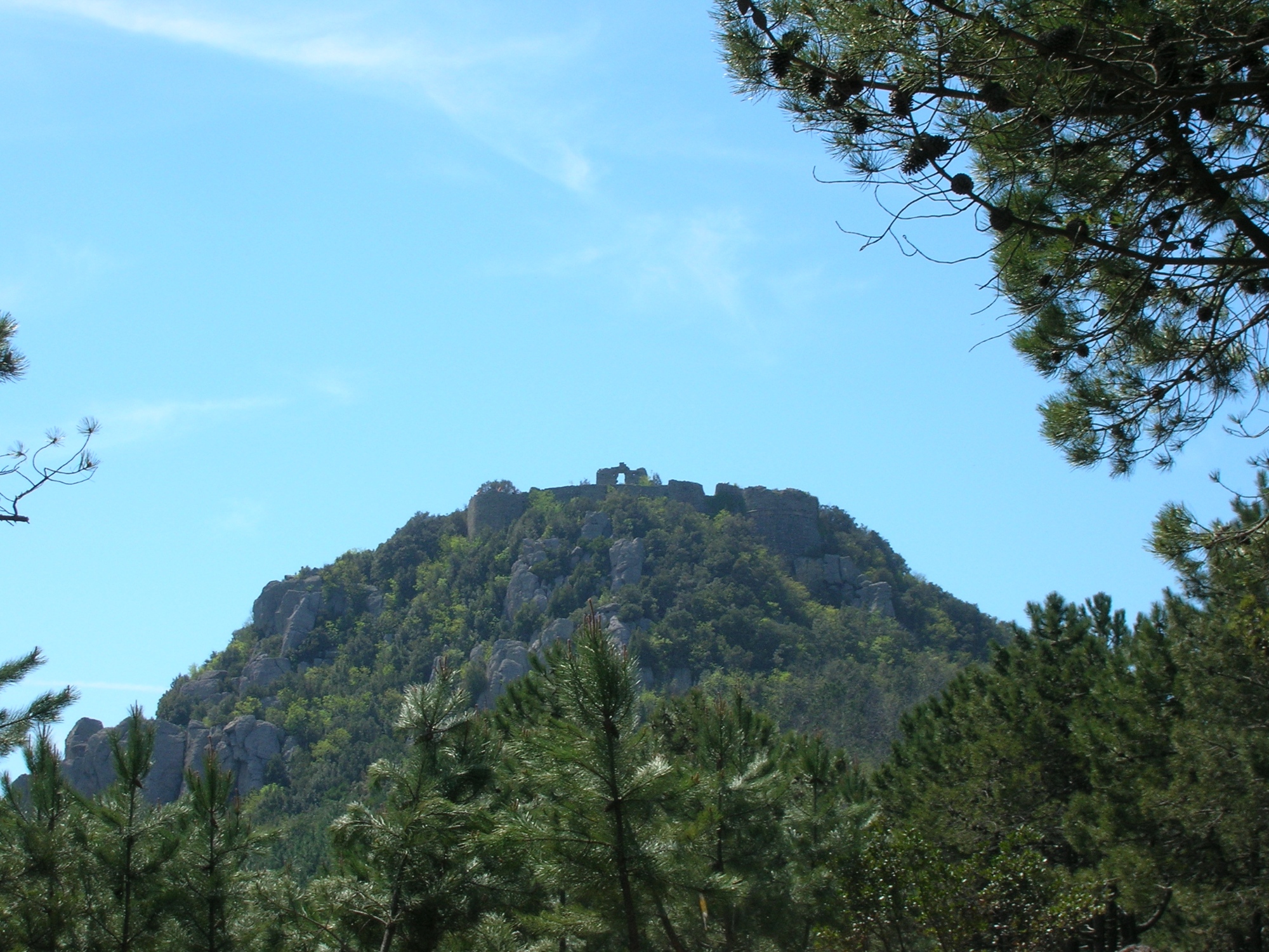 Rocca della Verruca, vue du nord