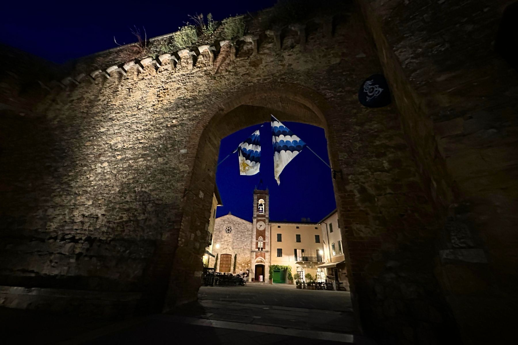 San Quirico d'Orcia di notte