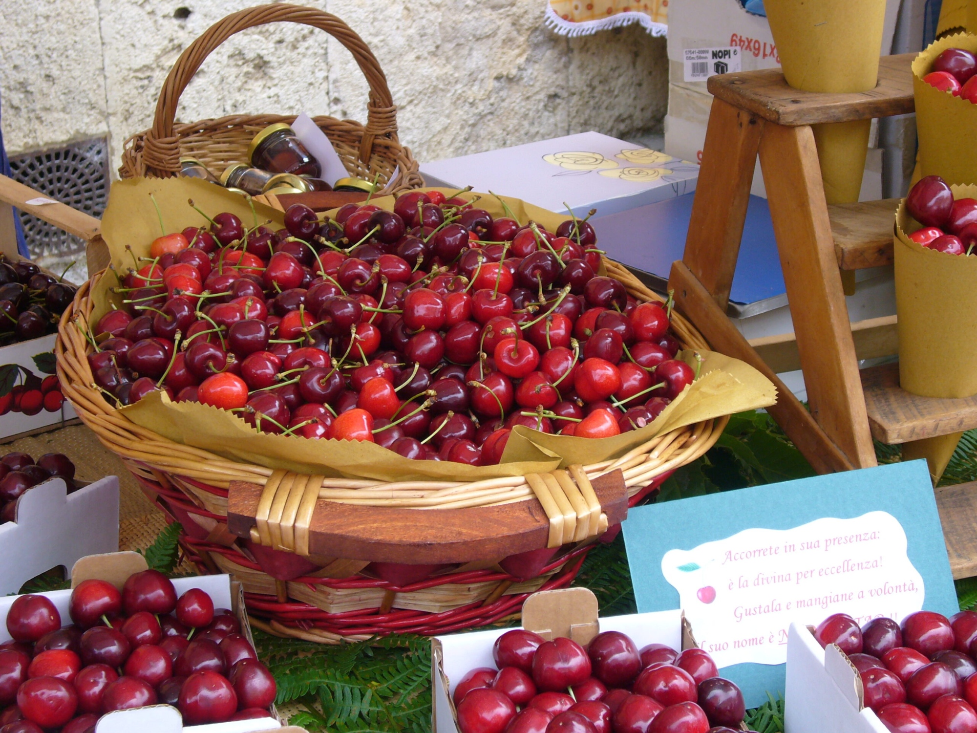 Cerises de Lari