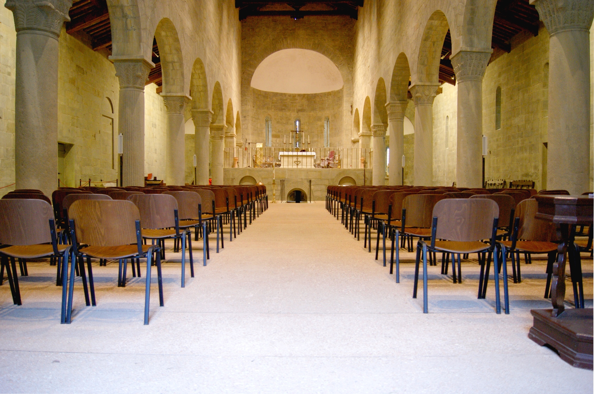 L’intérieur de l'église paroissiale