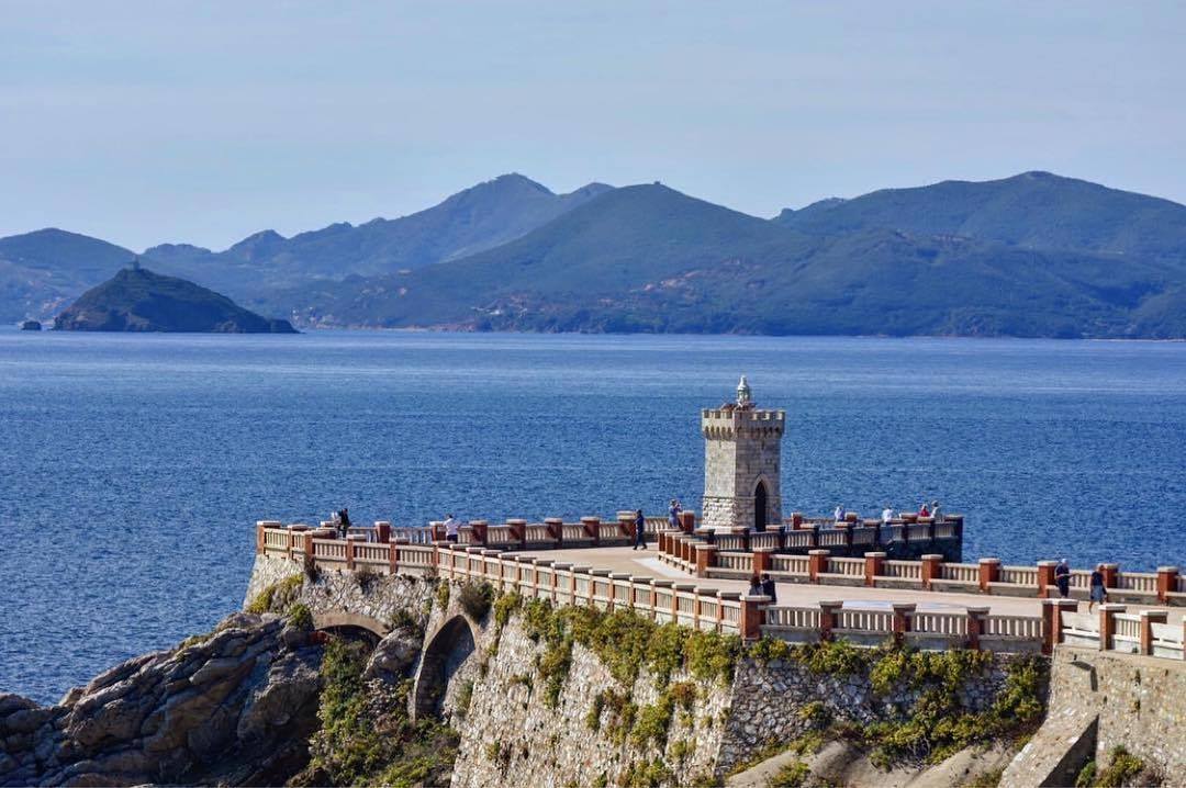 Piazza Bovio, Piombino