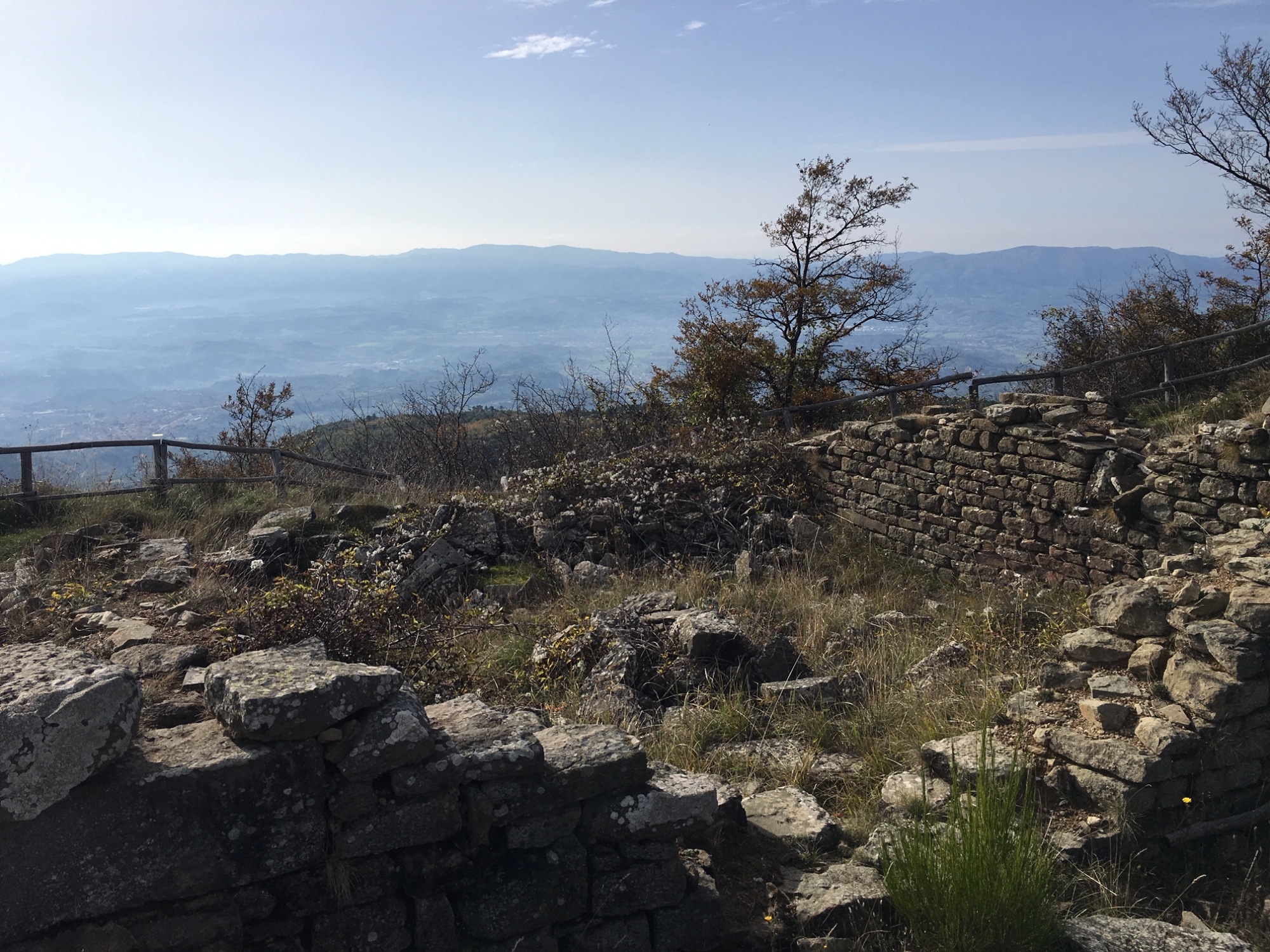 Panorama sur le Valdarno depuis Poggio alla Regina