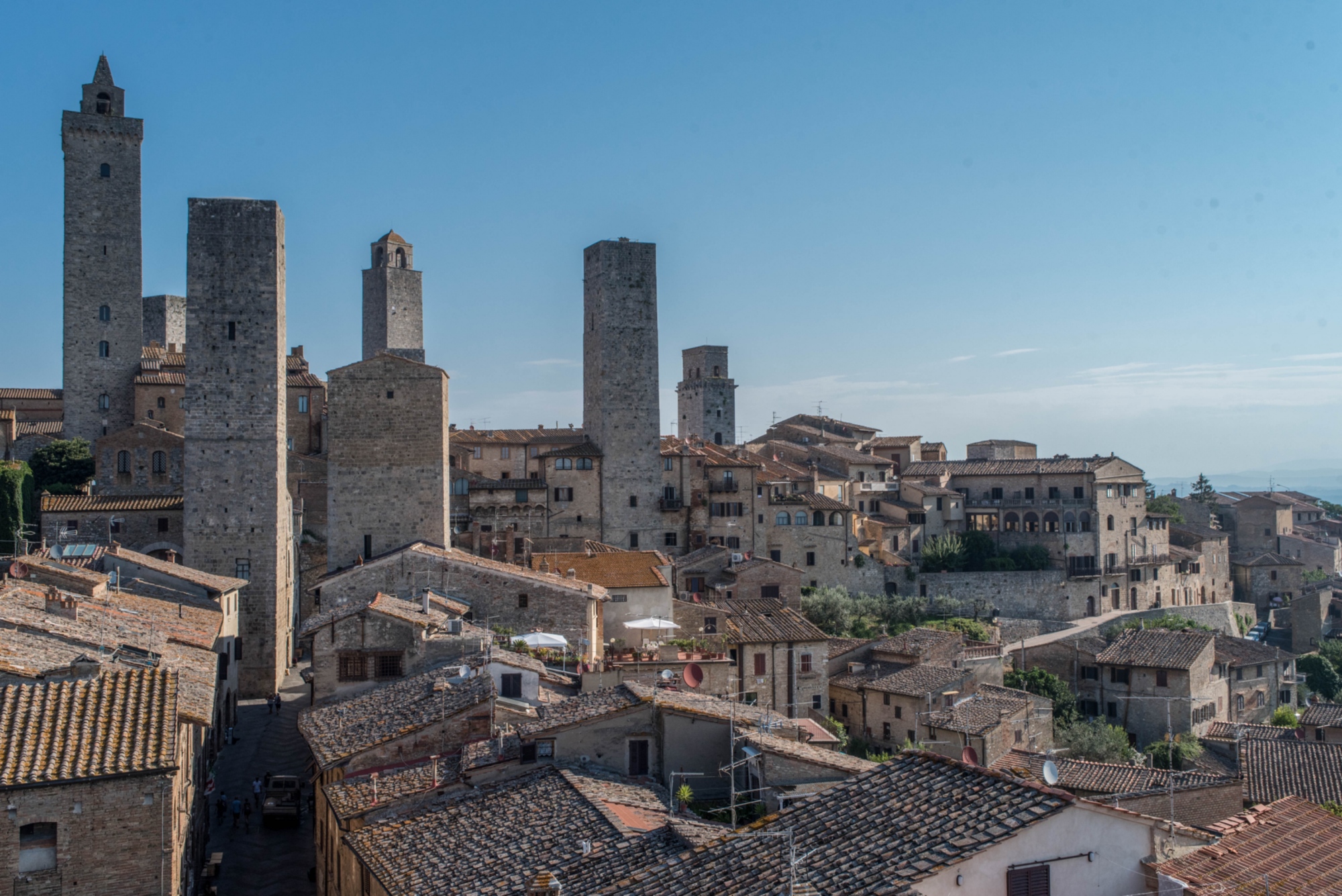 Tour Campatelli avec les autres tours de San Gimignano